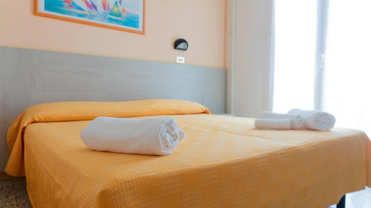 B&B Hotel Villa Nora Bellaria – Igea Marina Kültér fotó